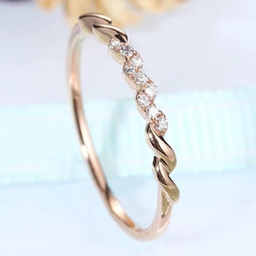 Gorgeous Rose Gold Ring for Women, VIP189